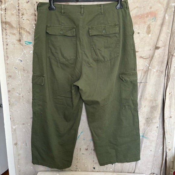 Universal Thread Double Knee Wide Leg Baggy Cargo Pants - Picture 3 of 4